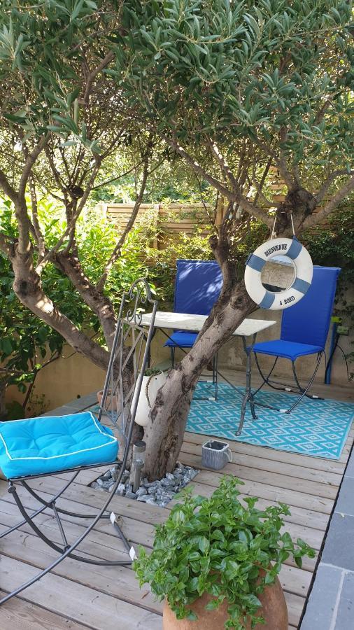 Les Terrasses Des Anthenors Bed & Breakfast *